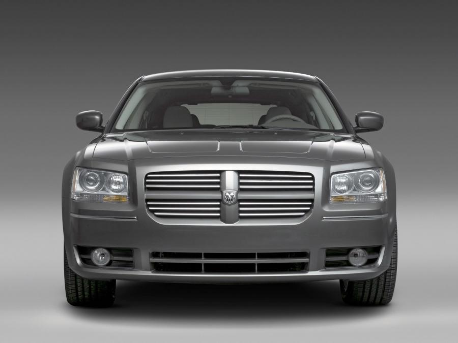  Dodge Magnum R/T 2007 года  (фото 7 из 7)